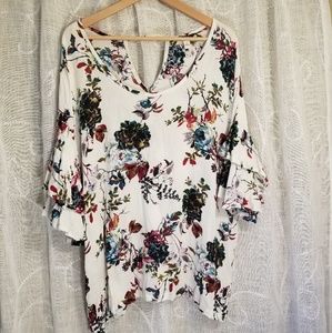 Floral Ruffled Sleeve Blouse